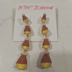 BETSEY JOHNSON Halloween Holiday Linear Dangle Drop Candy Corn Earrings NWT